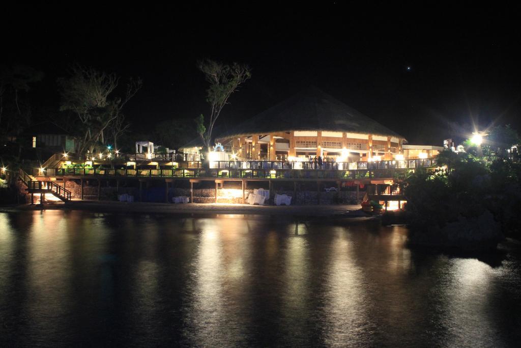 Media Luna Resort & Spa Second Bight Bagian luar foto