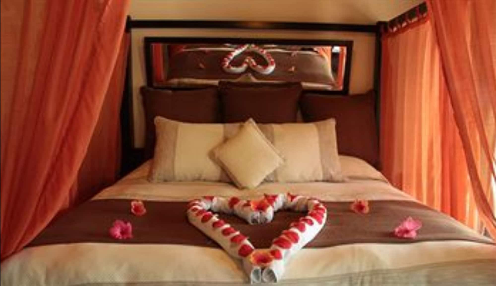 Media Luna Resort & Spa Second Bight Bagian luar foto